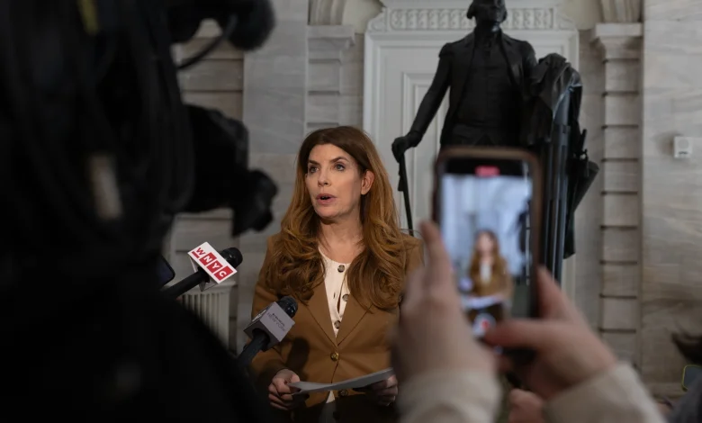 Mayor Rips ‘Unrealistic’ City Council Plan to Balance Budget Without Hiking Property Taxes