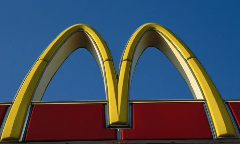 McDonald's to start selling refreshers and crafted sodas nationwide in May