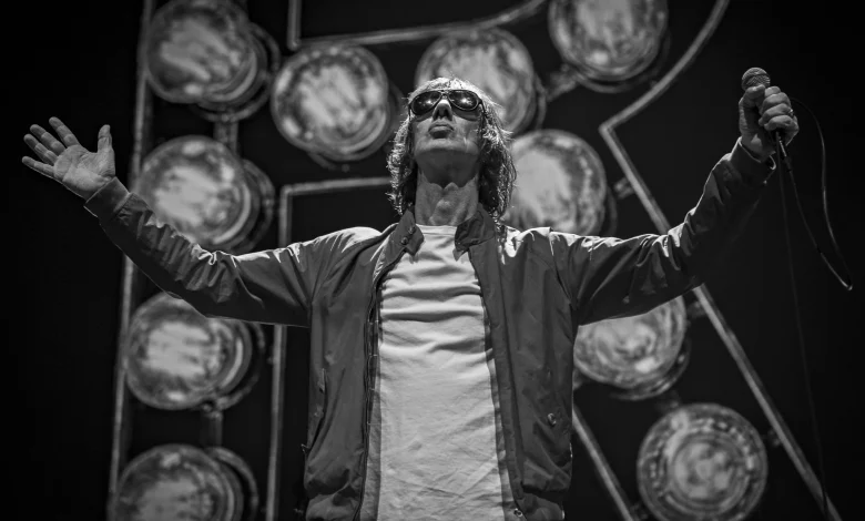 Melody and Silence: Richard Ashcroft at the O2
