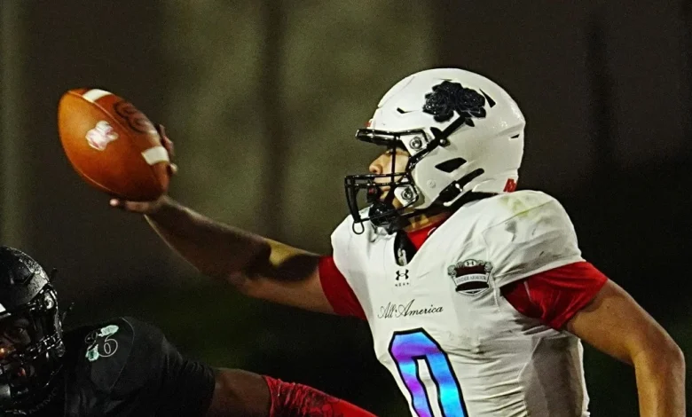 Michigan Football lands commitment from top QB target in 2027 class