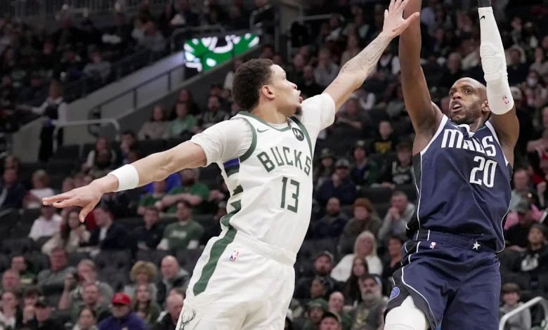 Milwaukee Bucks injury report: Who is playing vs. the Rockets tonight?