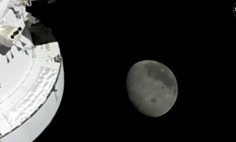 Mission Artemis II | L’équipage reprend contact avec la Terre après être passé derrière la Lune