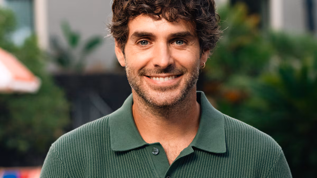 «Mon Dieu que j’aimerais avoir la grande liberté de Mélissa Bédard»: Alex Nevsky fait face à sa «grande gêne» dans «L’effet Lara»