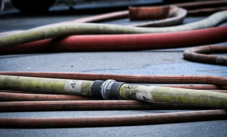 Montréal-Est | Important incendie dans un centre de recyclage de véhicules