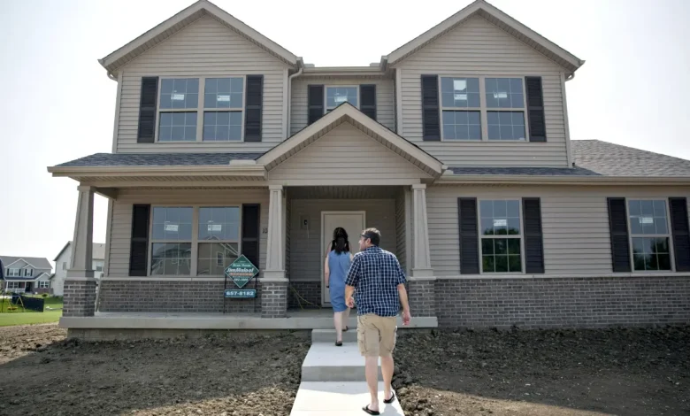 Mortgage rates fall for first time in weeks after US-Iran ceasefire