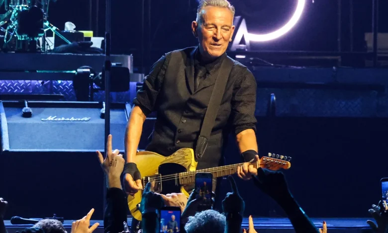 Musicians Union Stands With Bruce Springsteen Against Trump