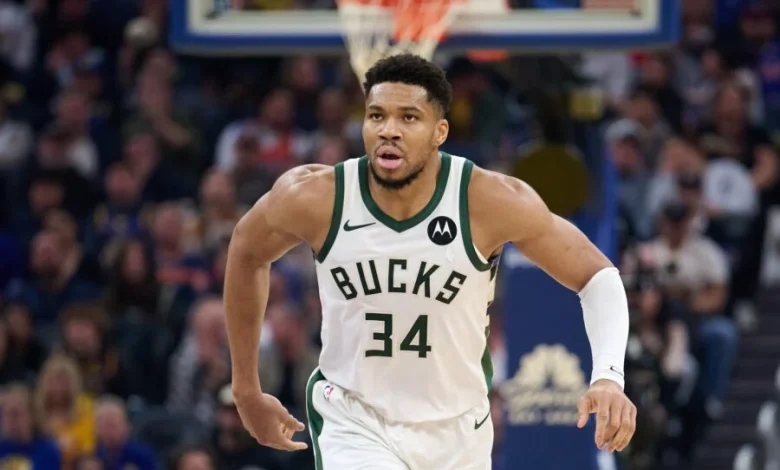 NBA Investigating Bucks As Giannis Insists He's Healthy
