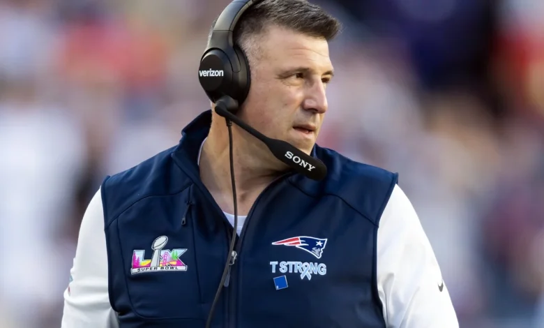 New York Post publishes photos of Mike Vrabel, Dianna Russini from 2020