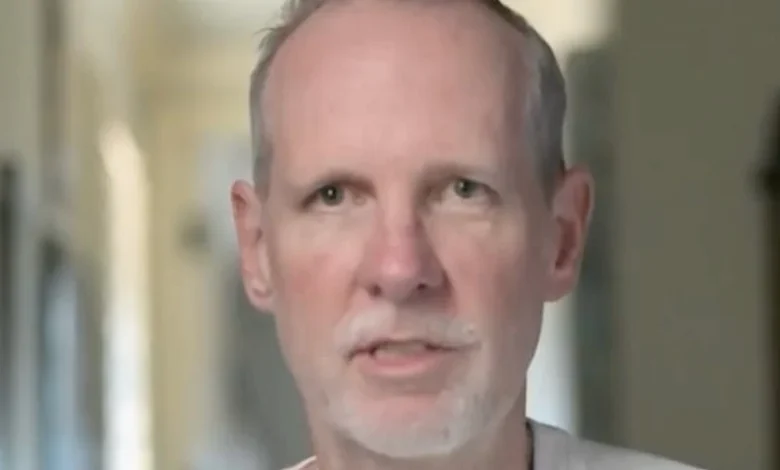 No Doubt's Tom Dumont Diagnosed with Early Onset Parkinson's Disease