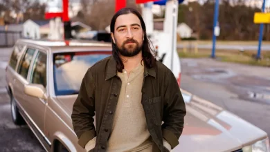 Noah Kahan Makes an Unlikely Home-Town Hero