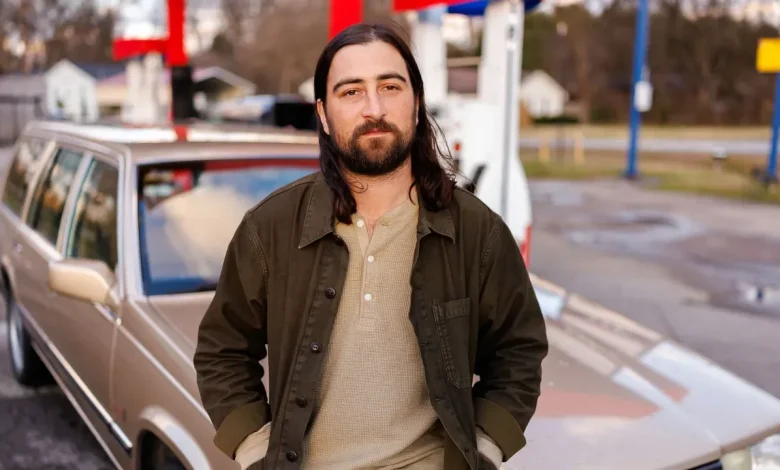 Noah Kahan Makes an Unlikely Home-Town Hero