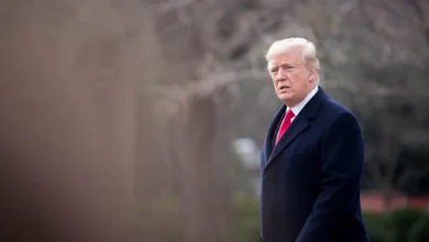 Oil Falls 2% as Trump Says U.S. Will Exit Iran 'Pretty Quickly'