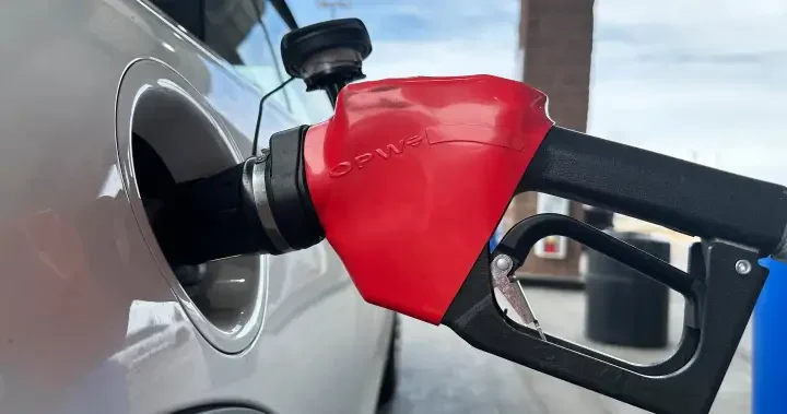 Oil prices rise as U.S.-Iran standoff continues in Strait of Hormuz