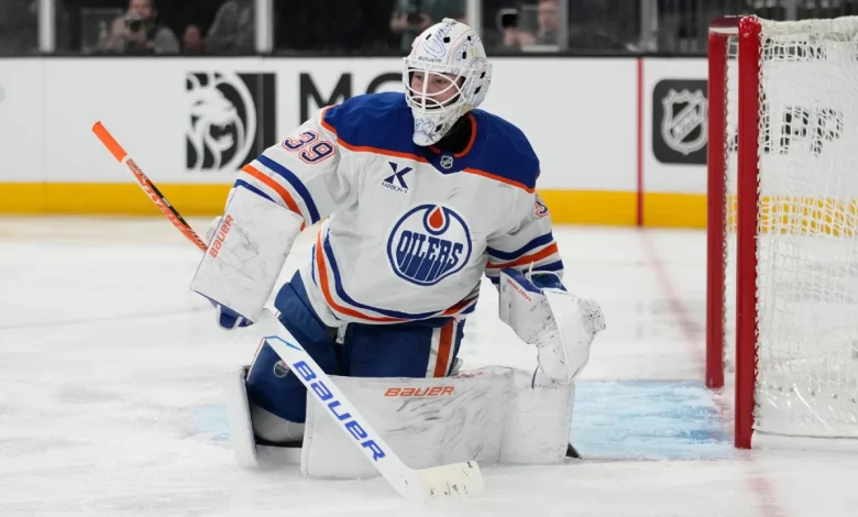 Oilers' Connor Ingram, Jason Dickinson exit vs. Sharks