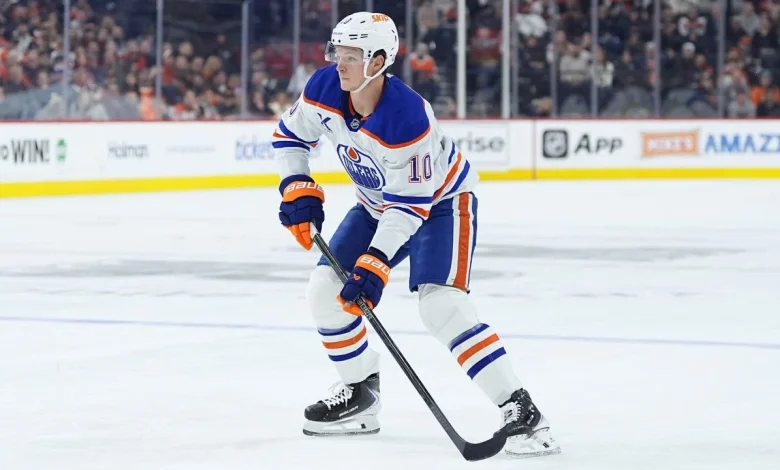 Oilers' Trent Frederic to return to lineup vs. Blackhawks