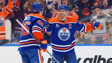 Oilers clinch playoff berth after Jets fall to Flyers
