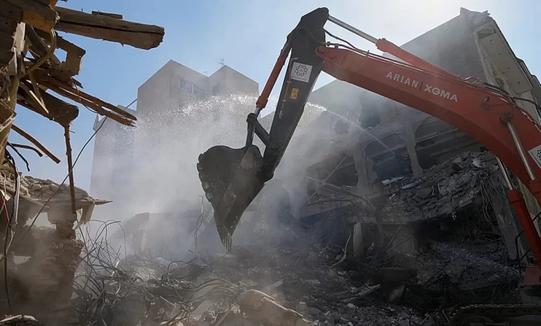 'Only the president knows' what he will do on Iran, White House says in statement