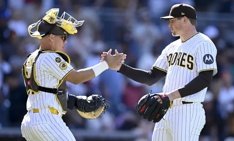 Padres Catcher Removed From Wednesday's Game With Apparent Injury