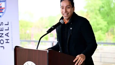 Padres players marvel at team's sale price, what it might mean