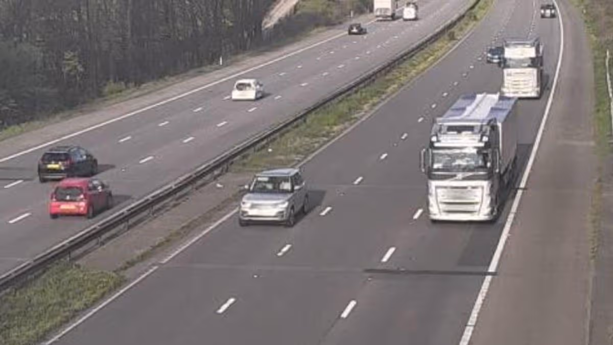 People Injured after crash shuts M4 for hours