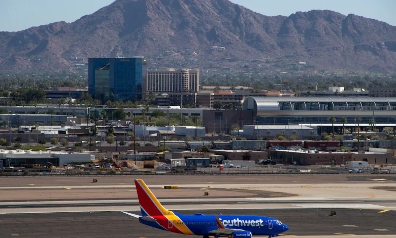 Phoenix Sky Harbor airport impacted by ground stop due to low visibility