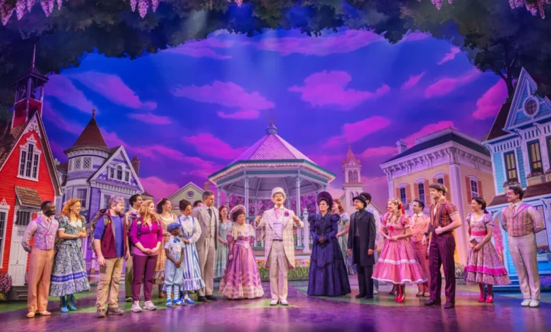 Photos: Get a 1st Look at Schmigadoon! on Broadway