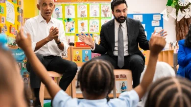 Photos show Obama and Mamdani reading to preschoolers in the Bronx