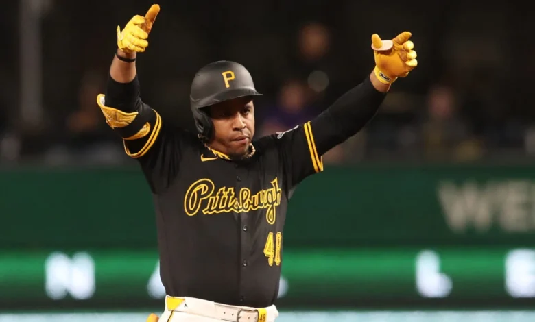 Pirates Designate Enmanuel Valdez For Assignment