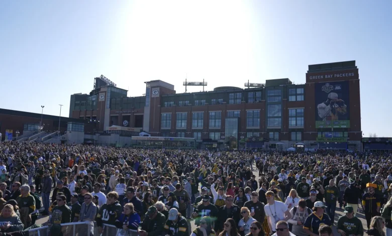 Pittsburgh closing schools for NFL Draft : NPR