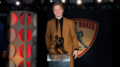 Plante wins Hobey Baker Award as top NCAA men's hockey player