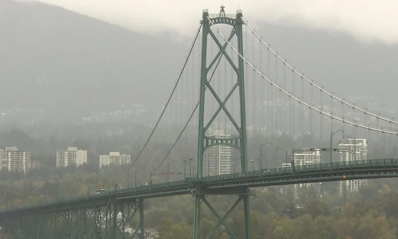 Police closing Lions Gate Bridge in both directions due to ‘incident’