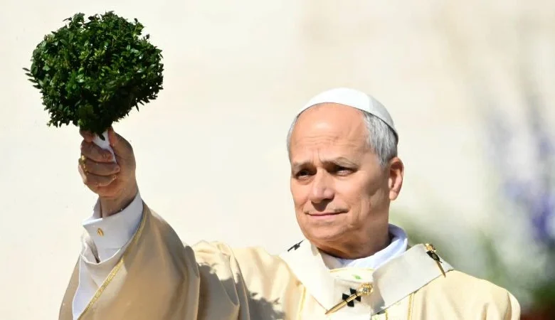 Pope Leo urges those who ‘unleash wars’ to choose peace in his first Easter message