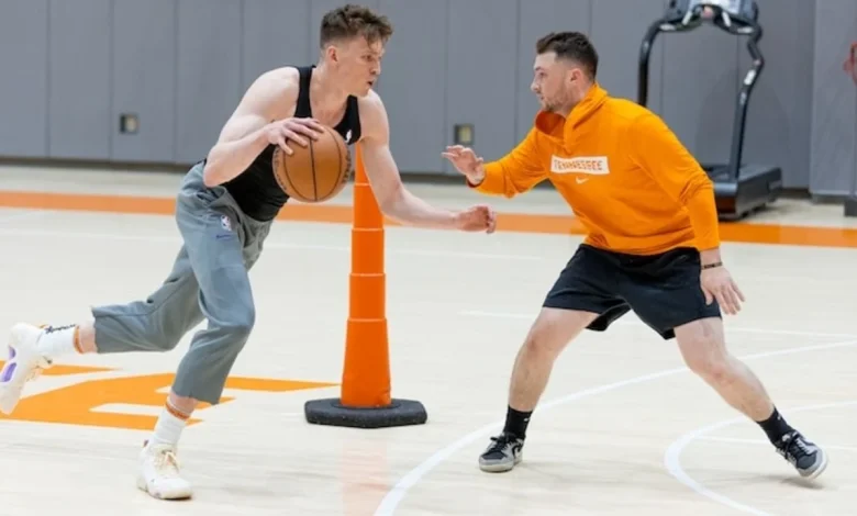 Potential Assistants For Justin Gainey