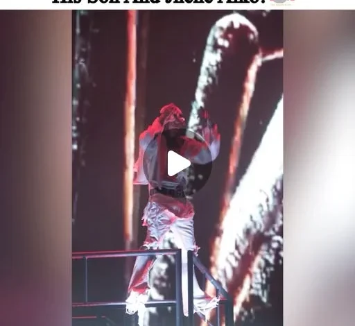 #PressPlay: #TSRTunez—Roomies, #SwaeLee took the stage at #Coachella over the weekend. He gave a lit set and shared an adorable moment with his son onstage and brought out #JheneAiko. (Swipe) to look at some of the highlights. Let us know in the c