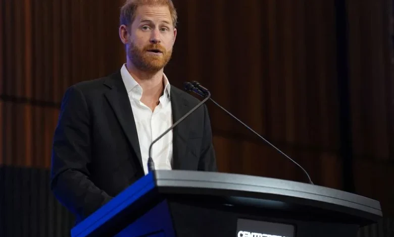 Prince Harry praises Australia's leadership on social media ban as Meghan tells of online bullying