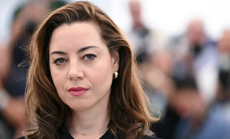 Reactions To Aubrey Plaza’s Pregnancy News Reveal Sad Truth About Widows