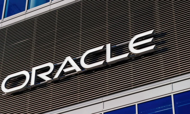 Recently laid-off Oracle worker says AI is coming for jobs • The Register