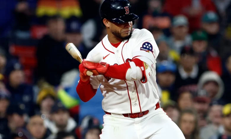 Red Sox’ Willson Contreras will ‘take one of them out’ if Brewers hit him again