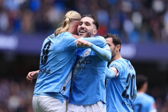 Remplaçant en hiver, incontournable au printemps : comment Rayan Cherki est devenu la locomotive de Manchester City