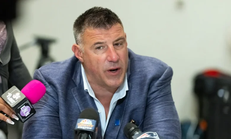 Report: Mike Vrabel-Dianna Russini photos were shopped for "four figures"