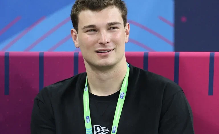 Report: Projected No. 1 pick Mendoza won't attend NFL draft