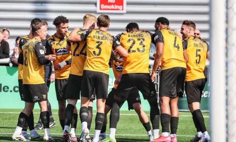 Report: Stones beat Urchins in remarkable nine-goal thriller