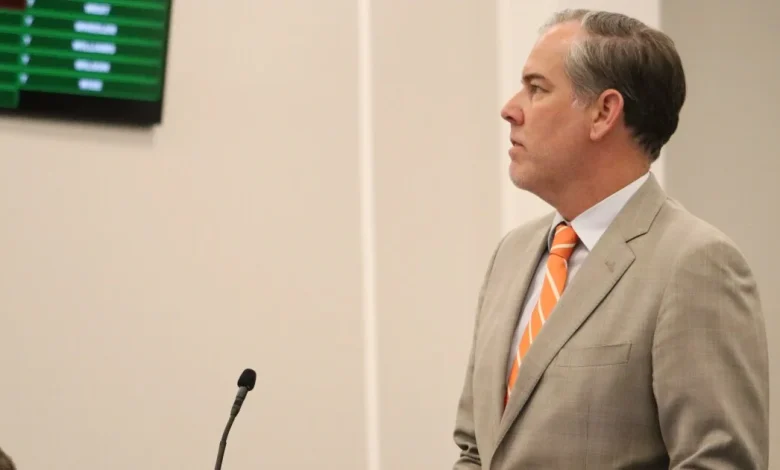 Republicans tear through Beshear’s vetoes, overriding nearly all of them