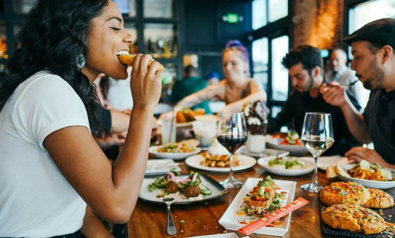 Restaurants are forcing us to put phones away, and I’m not complaining