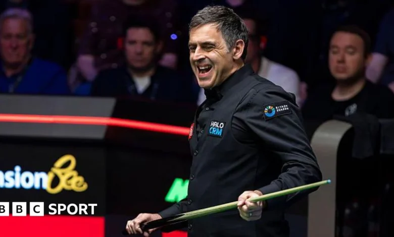 Ronnie O'Sullivan in control against China's He Guoqiang in first round of World Snooker Championship
