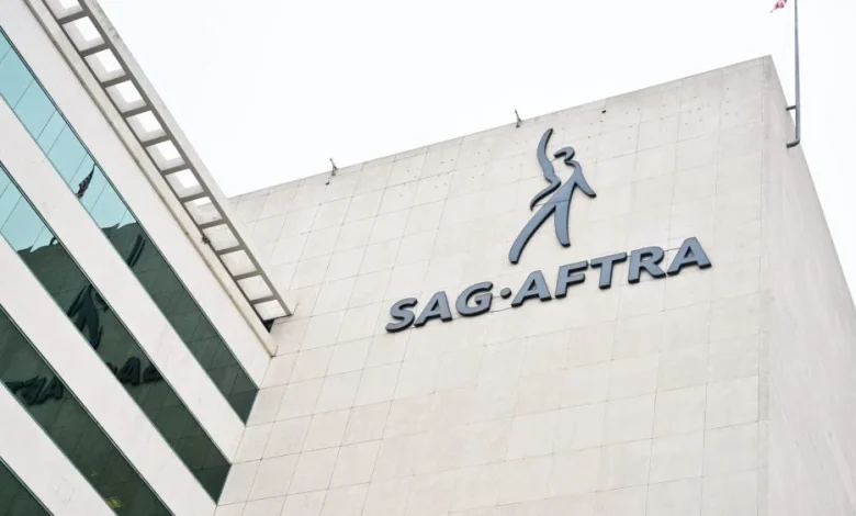 SAG-AFTRA to Resume Talks With Studios in April
