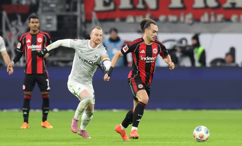 SGE in Wolfsburg gefordert: Europa-Hoffnung trifft auf Abstiegskampf