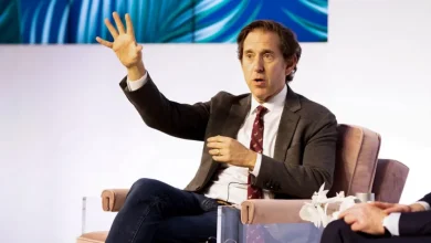 Saks Global Creditors Demand Former CEO Richard Baker Turn Over Documents