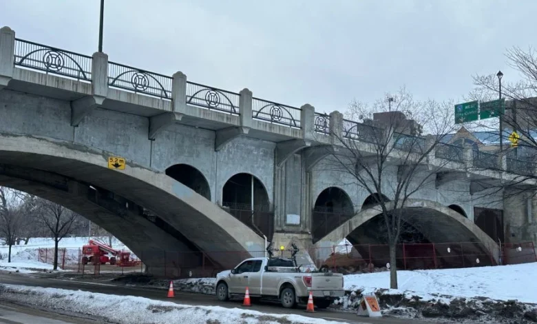 Saskatoon’s University Bridge closing to all non-emergency vehicles on Monday