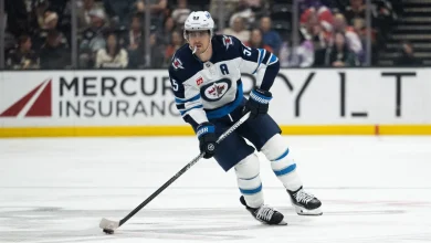 Scheifele sets Jets 2.0 scoring record with 101st point